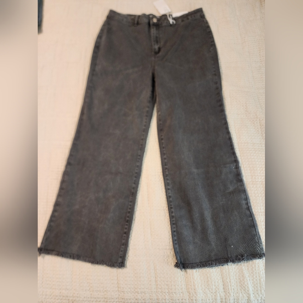 Women's NWT Zenana Gray Wide-Leg Lightweight Jeans Fringe Hem Sz XL Boho Western